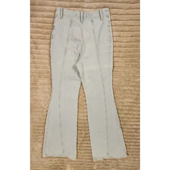 Free People We The‎ Free Florence Flare Jeans Light Indigo Size 26 - Picture 2 of 5